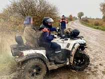 Из гиблого места под Правдинском вызволили женщину 