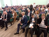 Коллектив граждан попросил Беспрозванных снизить тарифы на электричество