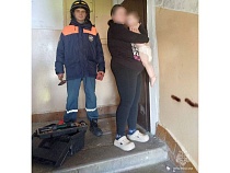 В Мамоново дети закрыли дверь за ушедшей матерью (года)