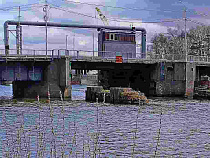 Высокий мост в Калининграде: надстройку снесут, а трубы спрячут