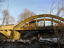 Общественники: в пятницу в Калининграде снесут мост 