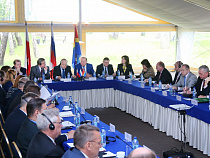 Калининград и Литва продолжают демаркацию границы