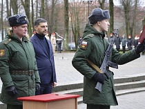 В Советске привели к присяге 100 юных солдат