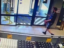 В Калининграде мужчина пришёл за шоколадками с ножом