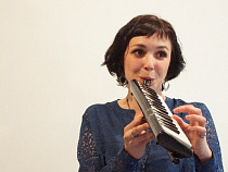 Швейцарские шансонье сыграли “квартирный” концерт в Калининграде