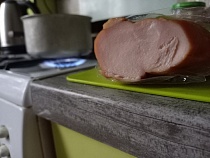 В Калининграде в свином карбонаде нашли не только мясо