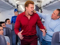 Мужчина из Калининграда поднял на уши самолёт в Петербург