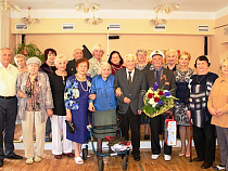 В Калининграде супружеская пара отметила 70 лет совместной жизни