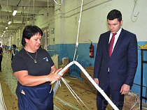 Алиханов рассказал о противоречиях между “Росрыболовством” и “Росморпортом”