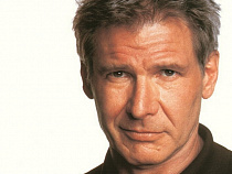 На Харрисона Форда упала дверь гаража