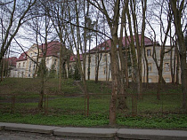 Школьник после огнестрела находится в стабильно тяжелом состоянии