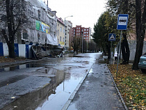 В Калининграде перекрыли затопленную улицу Зои Космодемьянской