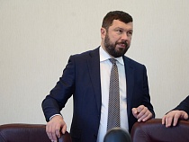 Экс-главу Калининграда проводят в последний путь в Москве 