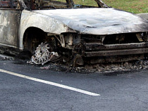 В Калининграде после пожара украли кузов сгоревшего автомобиля БМВ