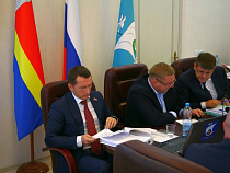 Сигнал на смартфон Александра Ярошука устанавливает секретарша