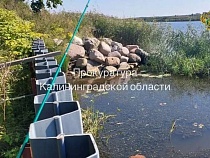 Под Калининградом проход к Преголе перекрыли домом  