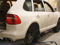 Поляки остановили гламурных контрабандистов на «Порше Кайенн»»