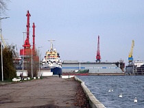 Слесарь-судоремонтник избавил краболовное судно от 22 кг латуни