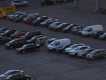 Угнанный с парковки на Павлика Морозова автомобиль нашли в садовом обществе 