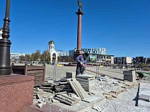 В Калининграде начинают перегораживать площадь Победы