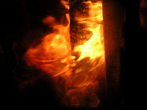 В садовом товариществе в Калининграде сгорел дом