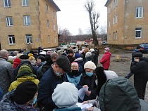 В Балтийске на стихийном митинге потребовали отставки Мельникова