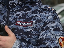 Росгвардия нагрянула в супермаркет на Окружной Зеленоградска 