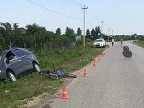 В Полесском районе под колёса «Фольксвагена» попал велосипедист