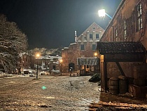 Замок немцев под Калининградом осадили москвичи