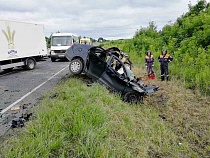 На трассе на Светлогорск произошла страшная авария автобуса и «Шкоды»