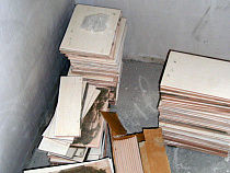 Полиция вычислила вора фасадной плитки по рисунку шин