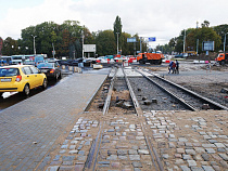 Асфальт на четной стороне ул. 9 Апреля в Калининграде появится через 10 дней