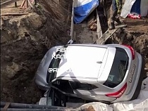 На стройку моста в Калининграде со страшным грохотом прилетел «Ниссан»