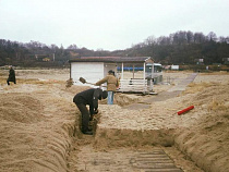 Рабочие и власти Янтарного ищут свой променад по GPS-координатам (фото)