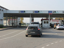 Границу с Калининградской областью за 6 месяцев пересекли 2,6 млн человек