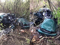 После ДТП в Калининграде водитель выжил в развалившейся машине