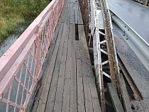 Аварийный мост «перекрыл» движение по дороге Борское - Гвардейск 