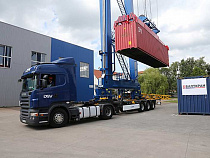 В Калининграде изготовили 40-тонный кран для литовских железнодорожников