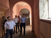 Ремонт в Знаменской школе обещают завершить к новому учебному году