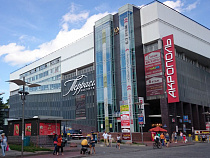 Араик Товмасян не смог доказать* недоплату страхового возмещения за стёкла в ТЦ «Акрополь»