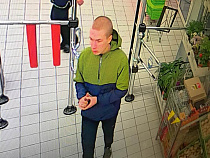 Полиция просит опознать вора велосипедов (фото)