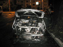 Полиция: в Калининграде сгорел Mercedes за 1 млн 200 тысяч рублей