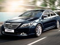 "Россельхозбанк" покупает "Тойоту Камри" для калининградского филиала почти за 1,5 миллиона рублей