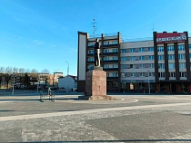 В Советске мусорные вандалы распоясались перед видеокамерами