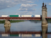 ИП в Советске поймали на теневой торговле спиртным у набережной Немана