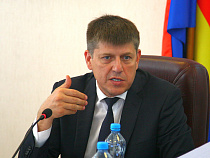 Кропоткин уволил сотрудника исполкома ЕР, назвавшего переселенцев Калининградской области "маргиналами"