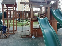 У магазина SPAR в Калининграде обнаружили опасную площадку