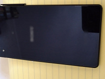 Отец вскипел, увидев у дочери телефон отчима