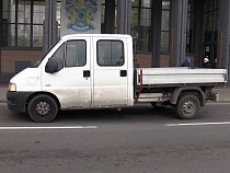 У КГТУ сбили 7-летнюю девочку, вышедшую с мамой из трамвая