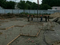 На месте бывшего кинотеатра «Баррикады» началось строительство храма